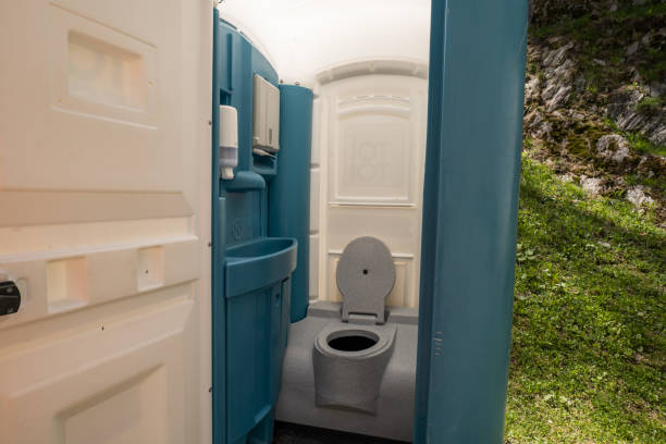 Best Construction site porta potty rental  in Moville, IA
